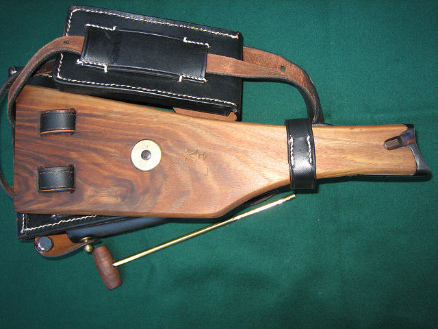 Navy Luger Holster Rig.jpg