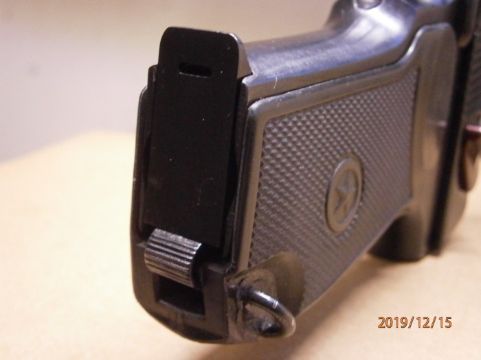 PC150798.JPG