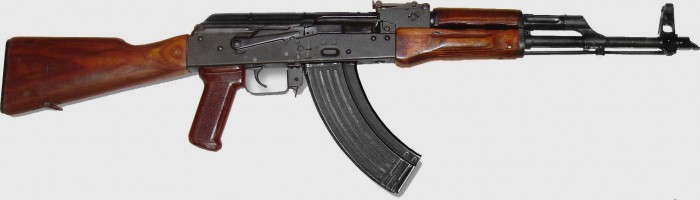 akm0.jpg