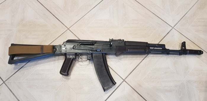 nmIZ2grG8yA.jpg