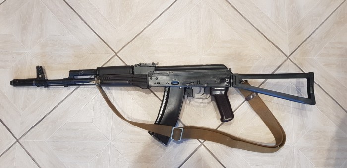 VyjwOKN3aZw.jpg