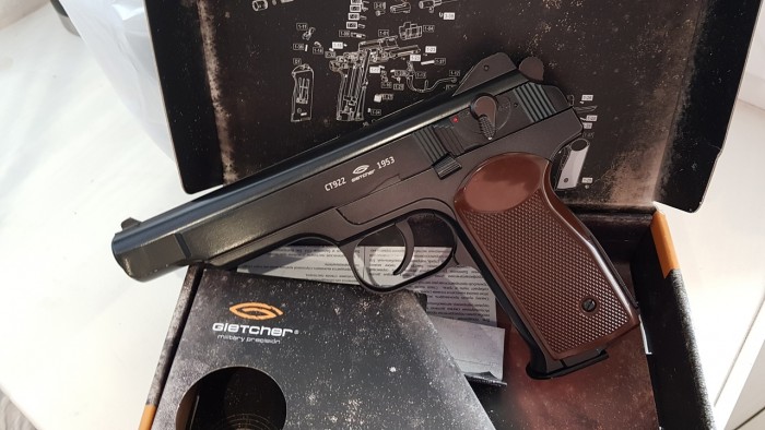 y2zr2HmlNOw.jpg