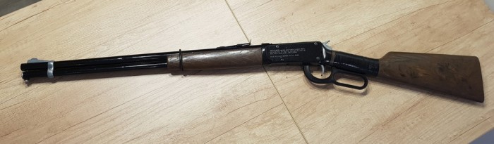 S3bJcHfrQPU.jpg