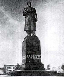 Помнік Сталіну.jpg
