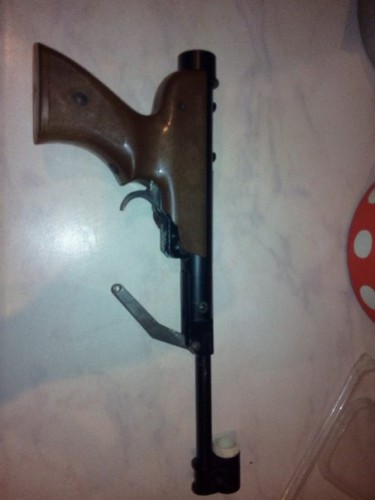 7RZKag46XAg.jpg