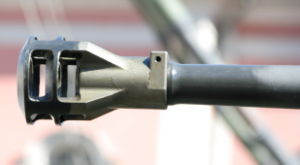 300px-Muzzle_break_30mm_mauser_machine_canon.jpg