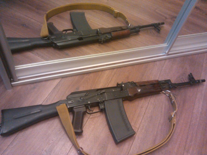 _NgYxLVcz8s.jpg