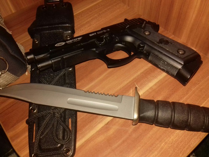 FJgOj2Pb3Rg.jpg