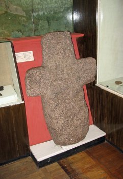 kirh_cross0341_d152.jpg