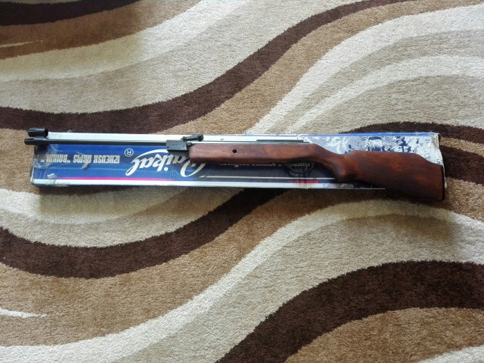 kyAaF0OiwA8.jpg