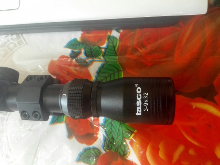 Uv6tUtTKO_8.jpg